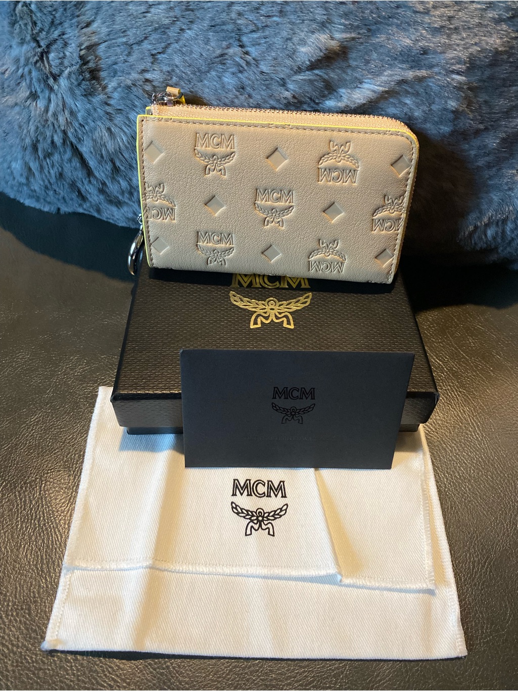Mcm Beige Embossed Logo Zip Card Wallet